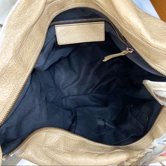 Balenciaga Classic Day Hobo - Picture 12 of 14